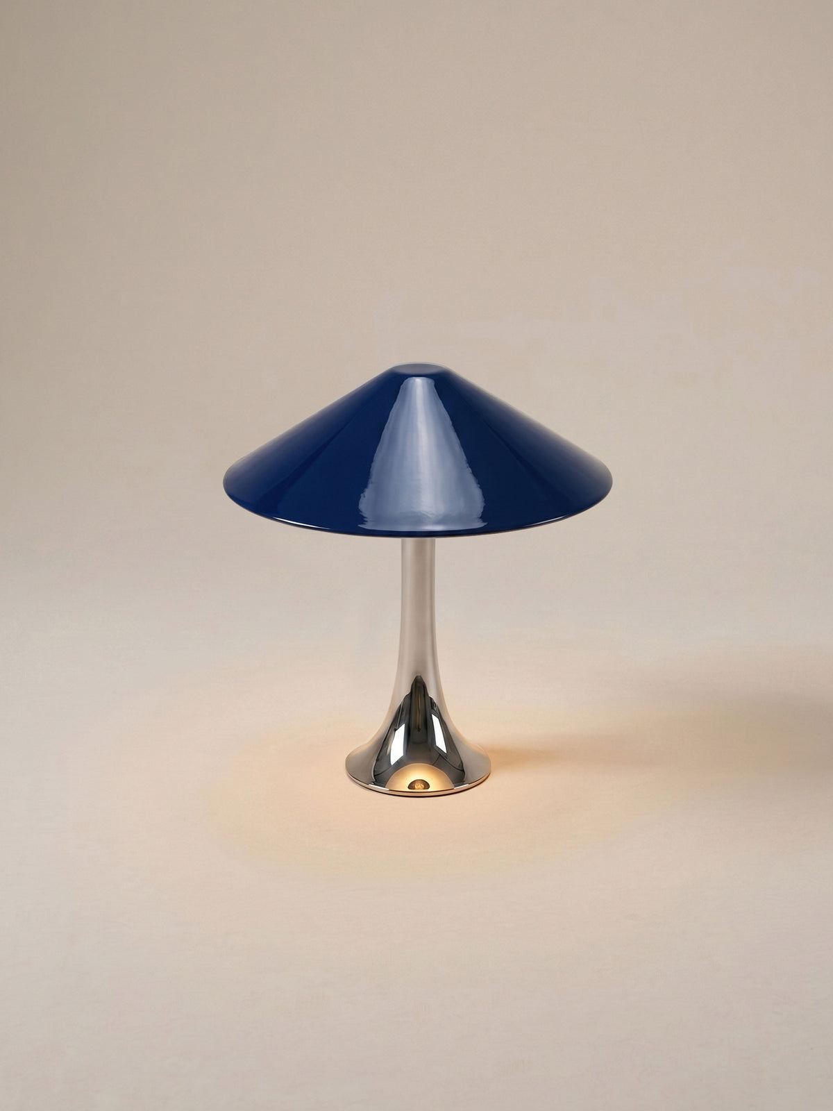 Nova Large Portable Lamp | Chrome & Dark Blue detail