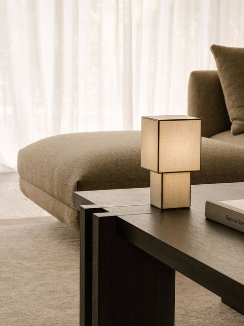 Forma Portable Lamp | Linen detail