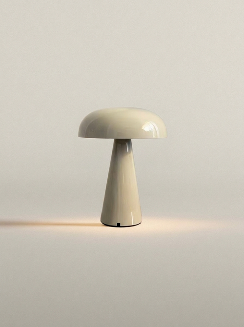 Lorenzo Lamp | Cream — studio view