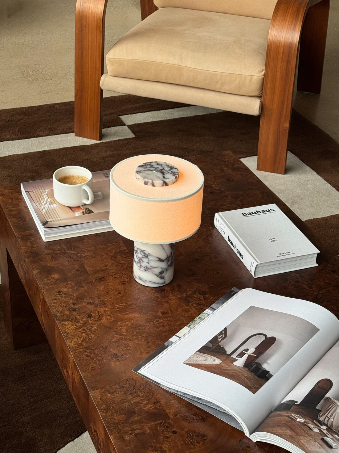 Auríe Portable Lamp | Calacatta Viola image 5