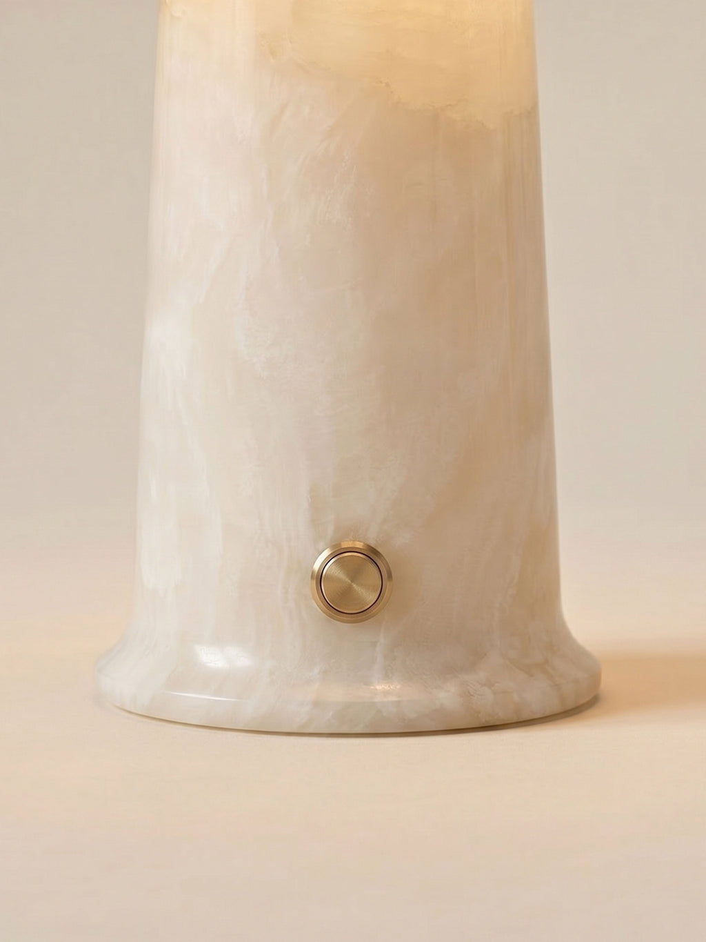 Cera Mini Portable Lamp | Alabaster image 9