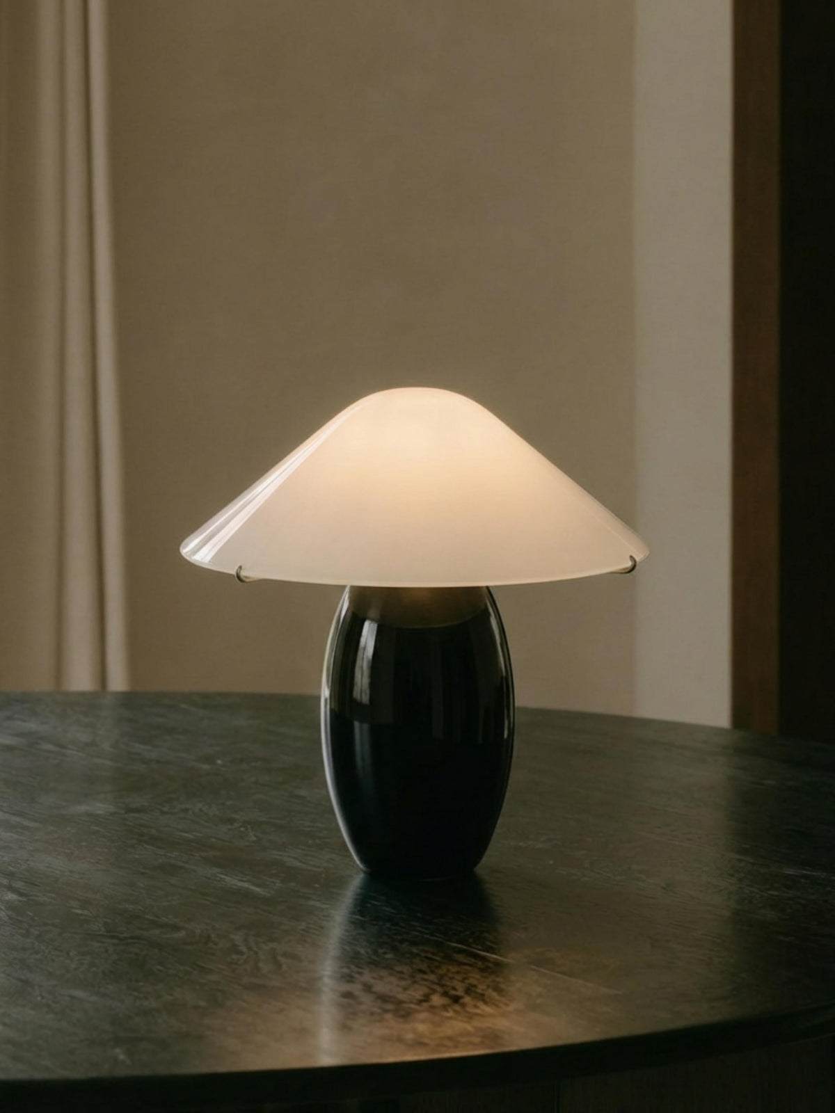 Maríel Portable Lamp | Black Ceramic image 3