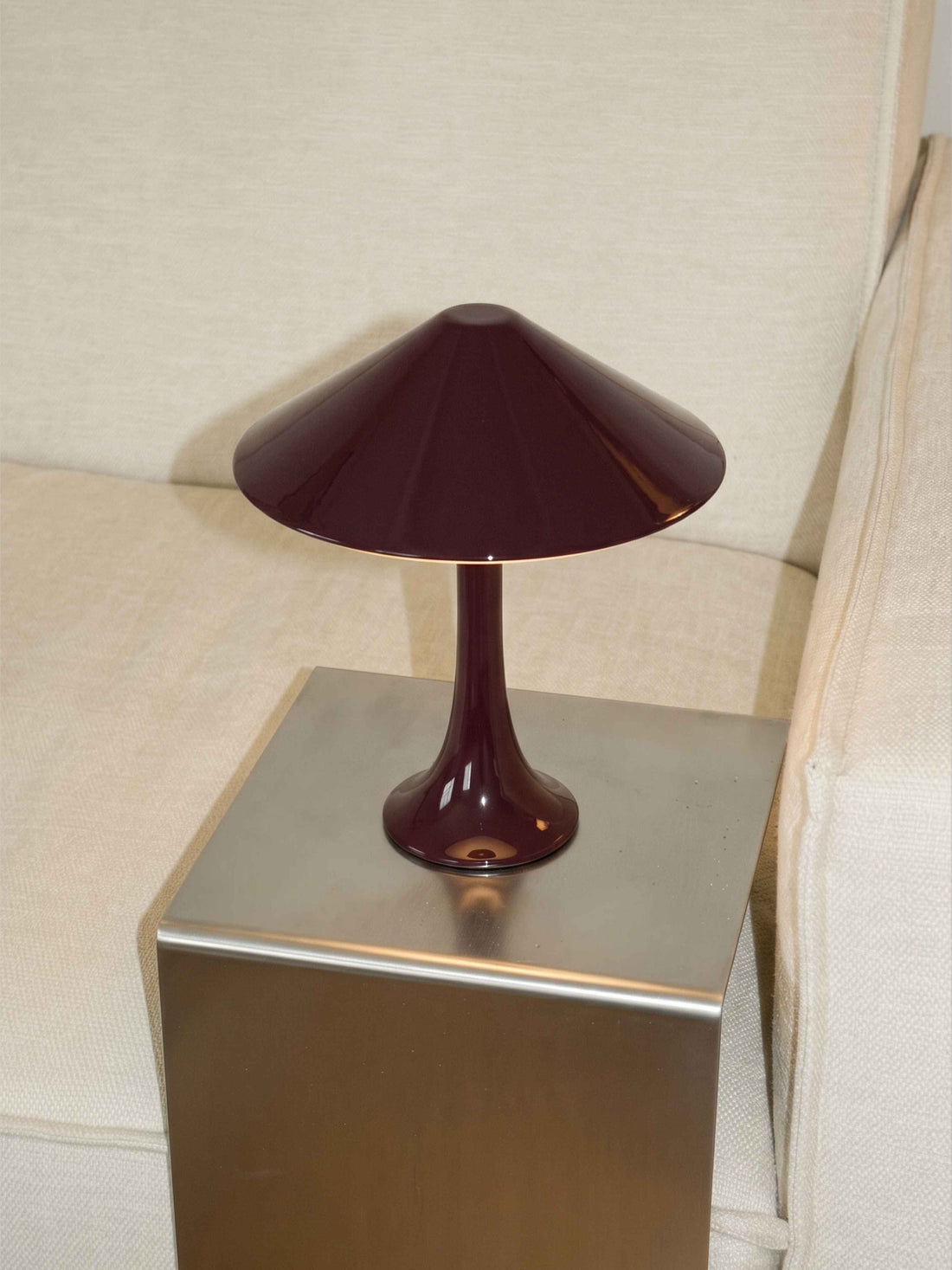 Nova Large Portable Lamp | Burgundy image 5