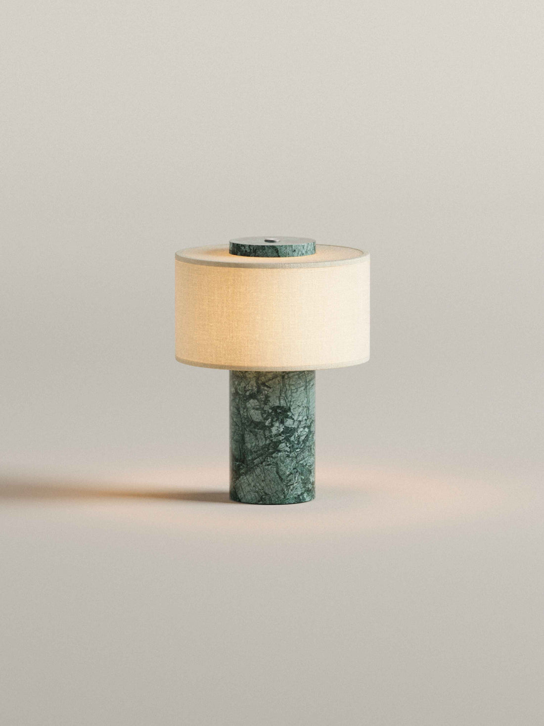 Auríe Portable Lamp | Verde Guatemala image 5